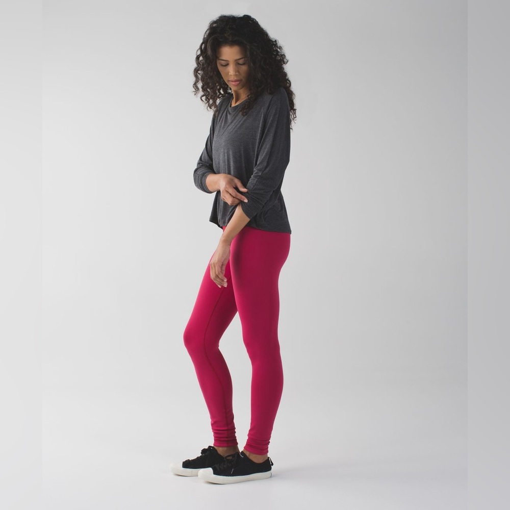 Lululemon Wunder Under Pant III (Reversible) Cranberry / Alarming Size 6
